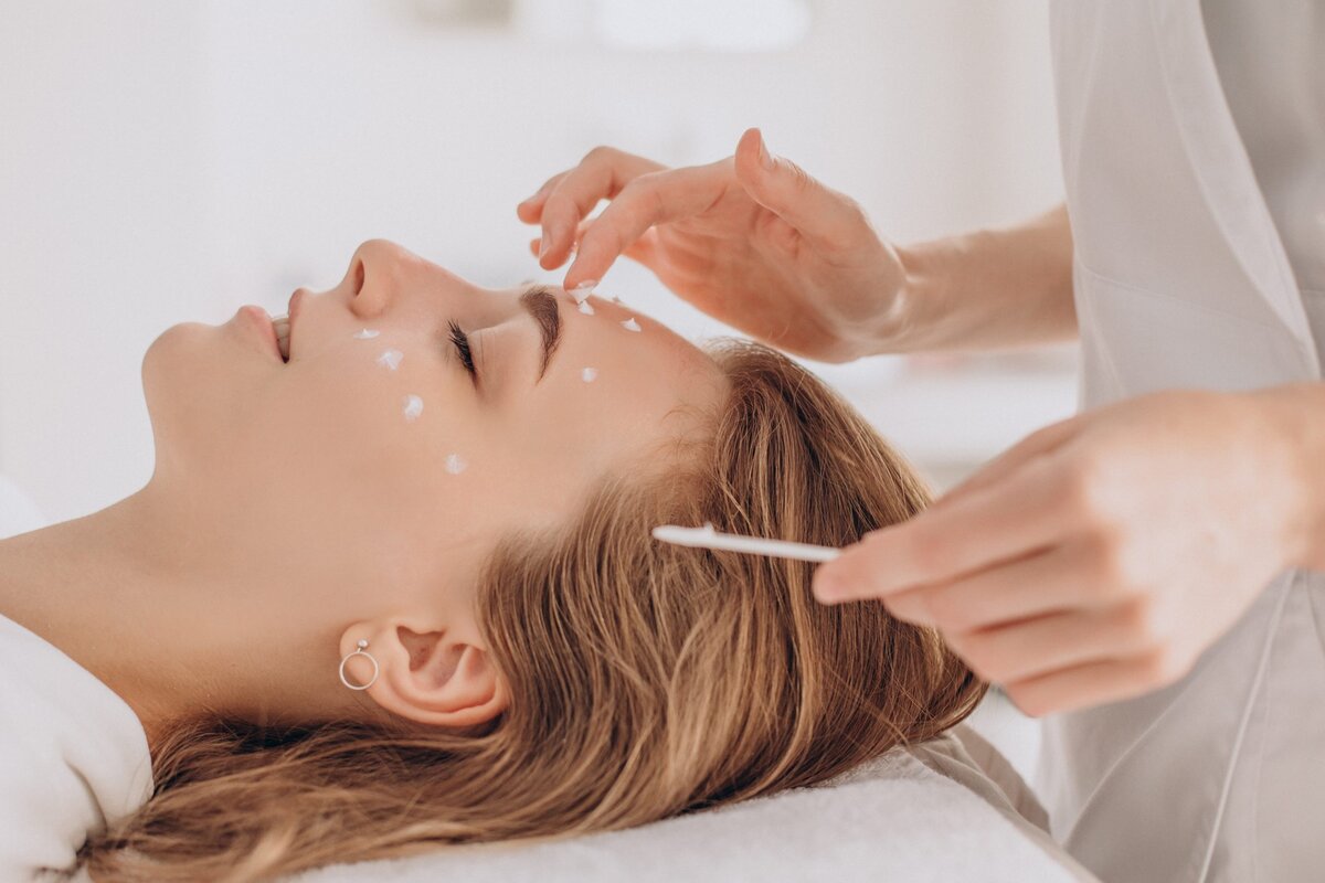 BB Glow Treatment in Delhi
